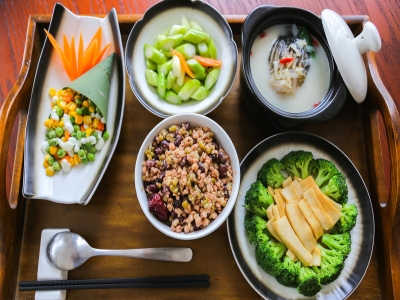 【產(chǎn)后】寶媽產(chǎn)后月子餐如何做到飲食營養(yǎng)均衡呢？