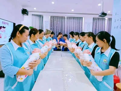 珠海正規(guī)專業(yè)的高級育嬰師培訓班學校哪家好？